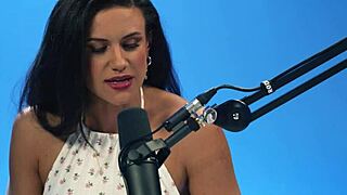 This up-close look at women's orgasms features MILF Penny Barber in a full solo masturbation scene.