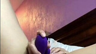 Masturbandome Rico Con Mi Dildo Para El Amigo De Mi Mejor Amigo