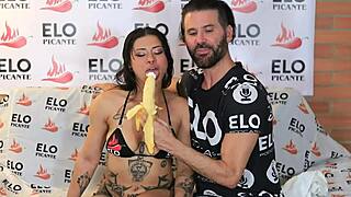 Shaketi babe in the preview of the spicy room