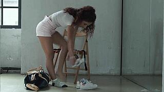 brunette gets a new anal exercise with blowjob