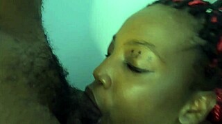 Beautiful latina girl washing laundry invites lover inside to clean his cock with her mouth