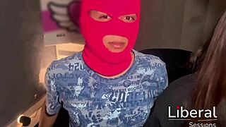 watch this mexican casting where a sexy girl experiments with everything?