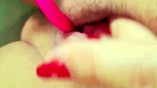 Menina do swing gravou video com buceta carnuda