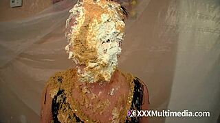 2 blondes get wet and messy and pie eachother in the face