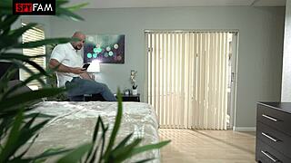 Natalia Nix Swaps Stepbro's Fleshlight With Her Pussy