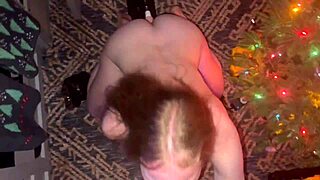 Cheetah Adora loves the fuck machine and big dick threesome, stripping and getting banged hard! 😈