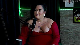 pri melancia shares her first experience with menage and tutorial