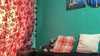 Desi Secretary Fucked By Boss For Salary Increment With Muff Diving