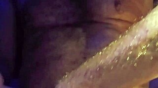 Drcání v náklaďáku končí výstřikem s gazzadomm