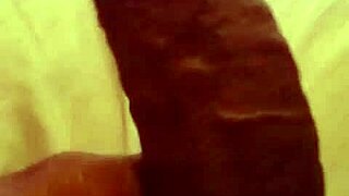 i'm bulilt9 craving a white bottom who worships my big black cock passionately