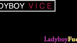 i'm darly suckin big white dick b4 ass fuckin