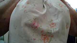 hey mario, check out my dildo pussy fuck video