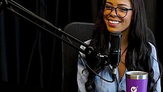 Morena Safada Shows Blowjob, Tits, and Pussy After Spit Talk - Alice Vasconcelos Watch on Sheer Red Especial Pascoa