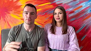 A guide on how to kiss with a pretty Colombian college bodybuilder.