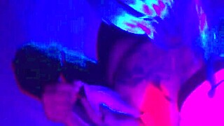 ella quiere compartir algo importante mami shemale