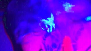 ella quiere compartir algo importante mami shemale