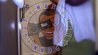 Roxxxie Blackhart Behind The Scenes