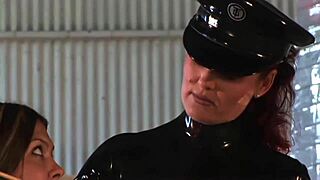 Vanessa Lynn shouts, Chase that orgasm!