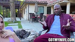 Petite 18+ Andi Avalon Cumming