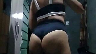 In this close-up, I taste the delight for you