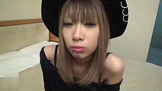 Horny asian girl uncensored solo play.