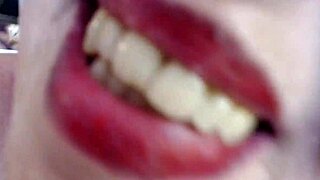 redhaired pawg sells outfit to sissy boy