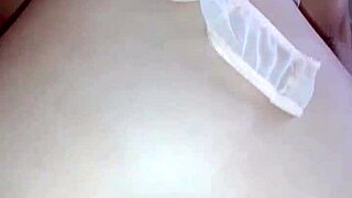 novinha do col�gio princesa dando bucetinha pro traficante