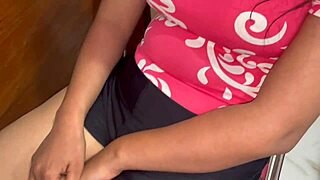 indian thick thighs college girlfriend wants threesome with strangers