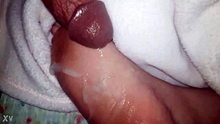 Intense Cumshot On Oiled Feet