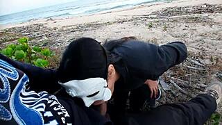 O Verão Esta Chegando E Estamos Ansiosos Para Foder Na Praia Anal Esperma Dentro