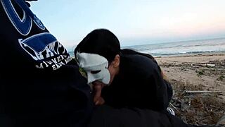 O Verão Esta Chegando E Estamos Ansiosos Para Foder Na Praia Anal Esperma Dentro