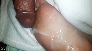 Intense Cumshot On Oiled Feet