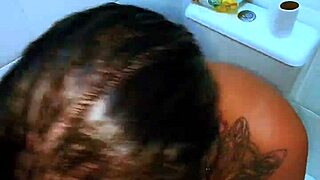 Caught Hot Babe In Shower Surprise!