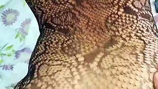 Detailed View of Amateur Teens Riding and Getting Cum on Asses in Homemade Scenes