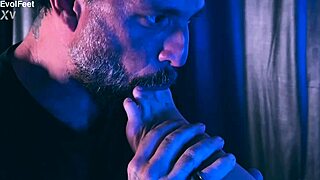 i think you need more toes in your life