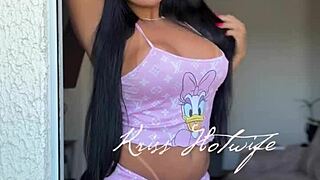 the neighbor waits naked in the best fan club