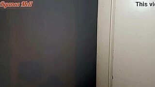 Empregada Safada Transa Com Os Patroes