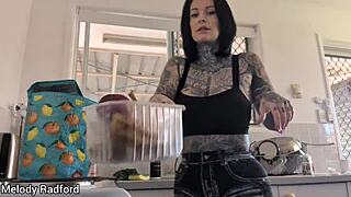 Gold coast holiday vlog with beautiful tattooed tits