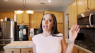 Sheena Ryder's Relaxing Post-Workout Massage Session