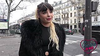 Naomie Loves To Seduce With Her Slutty Ways