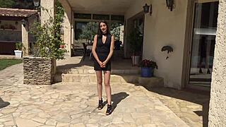 Candie Reigns in Gangbang with Double Penetration Outdoors