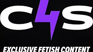 Bianca Blance Vs Lora Cross In Naked Muscle Brawl