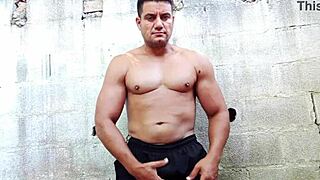 Yuri Gaucho Brazilian Bear Handjob Cumload Exhibition
