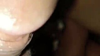 Indahnya bisa merasakan memek ibu mertua cantik