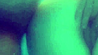 Sexo Subaquatico Em Uma Piscina Com Uma Casada