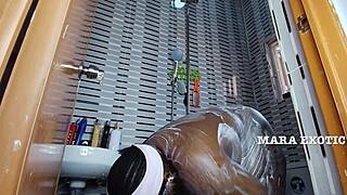 Come shower with this fat milf