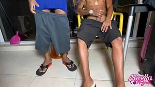 Funkeira Says, 'Come to My Ape, Let's Fuck on the Balcony'