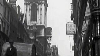 What vintage lesbian beaver action hides in the dark?