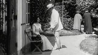 What vintage lesbian beaver action hides in the dark?