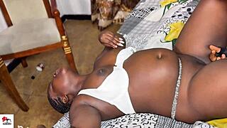 i watchd these sexy black lesbiens finger fuckin each other so passionatly